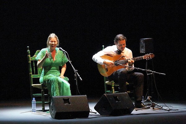 por-que-elegir-nuestra-empresa-para-mudarse-a-los-palacios-y-villafranca3